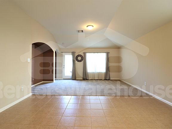 3rd image of 24734 Lakecrest Village Dr
