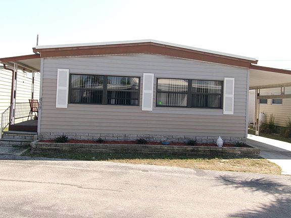 2nd image of 2701 24th St N #439