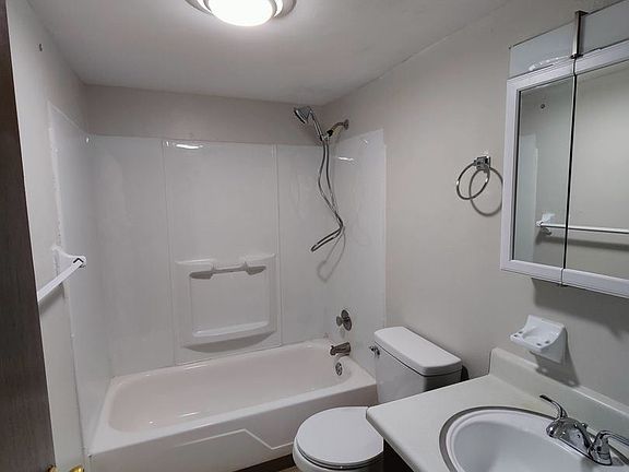 4th image of 4440 Flowerdale Ave APT G