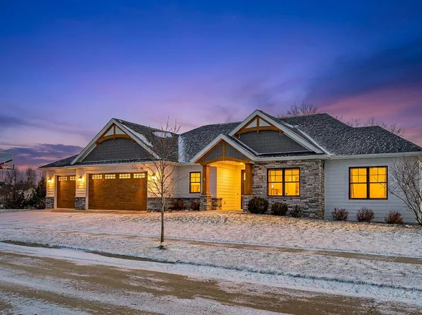 3431/3415 Scenic Point, Ames, IA 50014