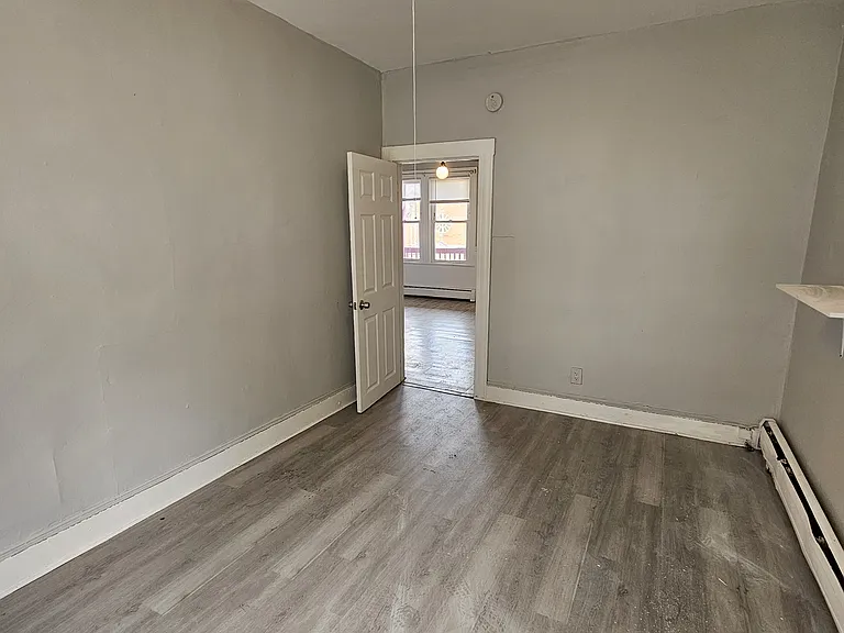 75 Clark St #5 — Photo 6
