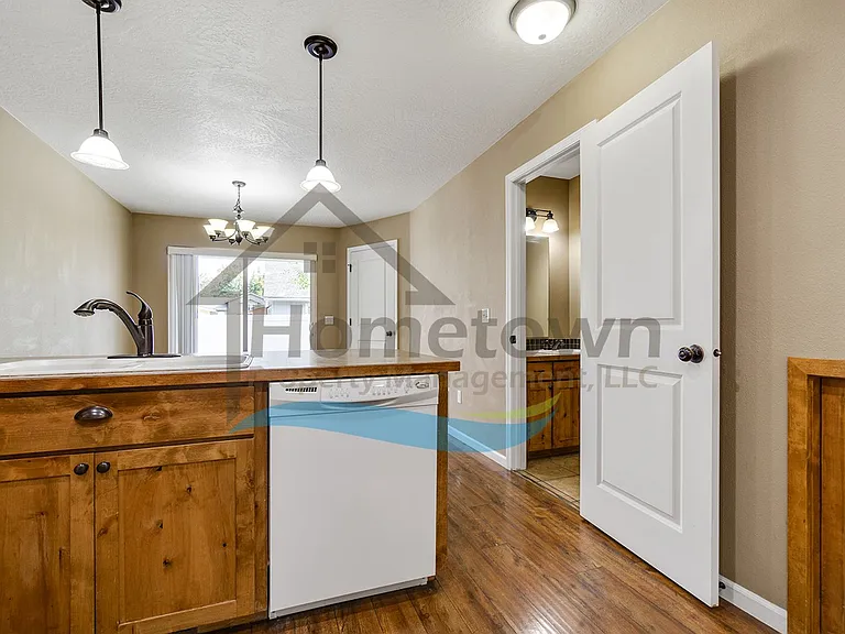 3182 N Honeysuckle Dr — Photo 15