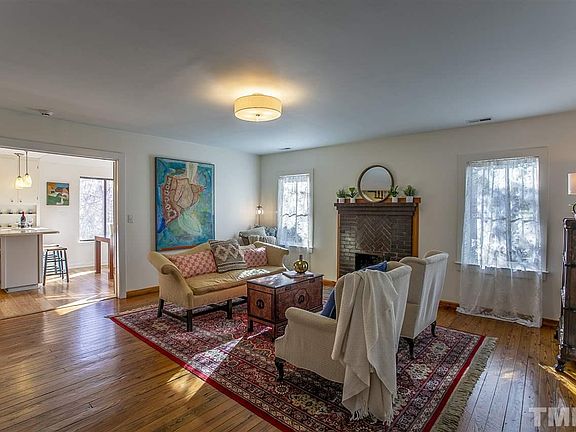 4th image of 111 W Corbin St