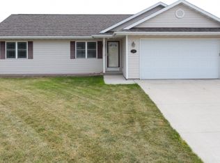 268 Arbutus Ct, Omro, WI 54963