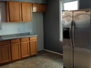 129 Baker St #1, Fall River, MA 02721