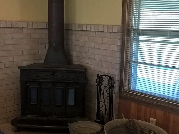Wood stove