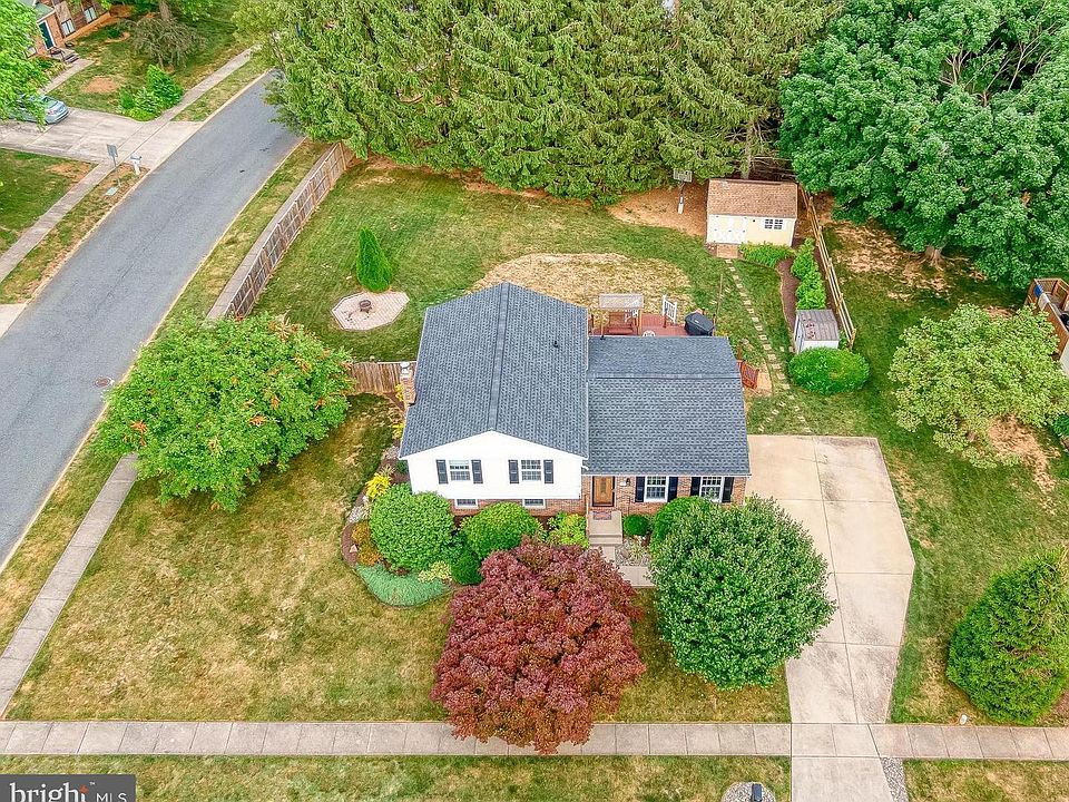 1st image of 1357 Vanderbilt Rd