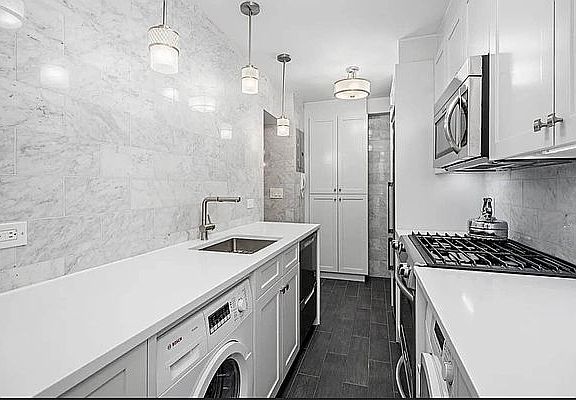 2nd image of 127 Clarkson Ave #2
