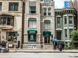 708 N Dearborn St APT 4, Chicago, IL 60654