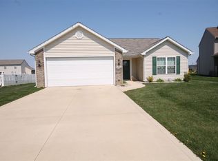 812 Ravenwillow Dr, Huntertown, IN 46748