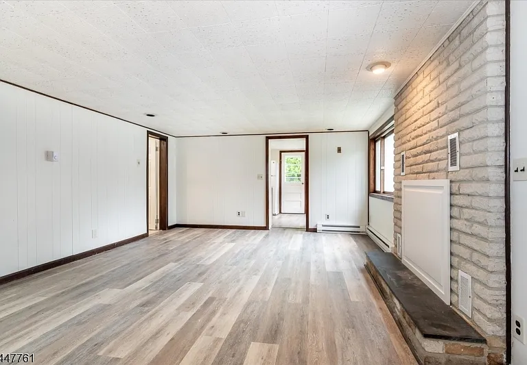 102A N Jefferson Rd — Photo 5
