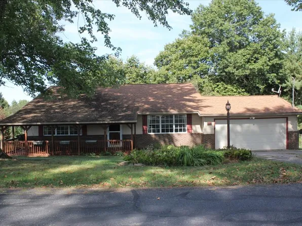 116 Oakwood Est, Scott Depot, WV 25560