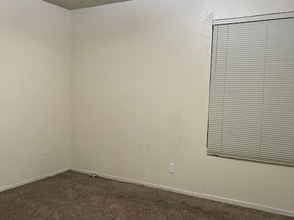3rd image of 80 Alamos Ave