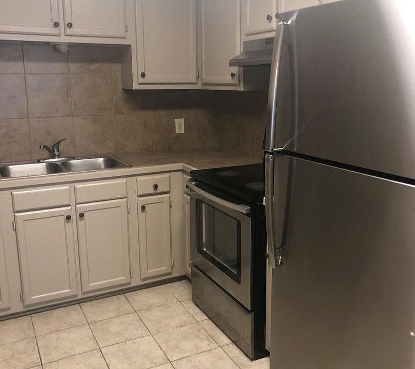 3335 Oneal Ln APT B, Baton Rouge, LA 70816 | Zillow