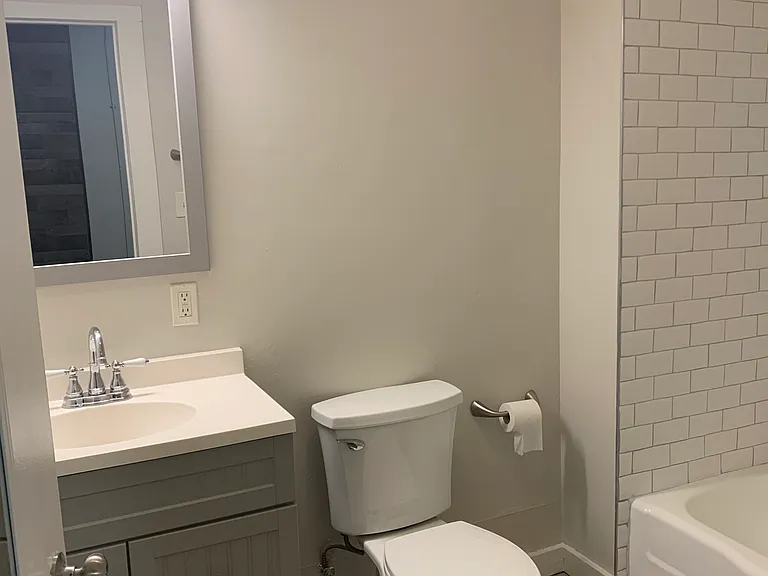 485 Bridge St — Photo 6