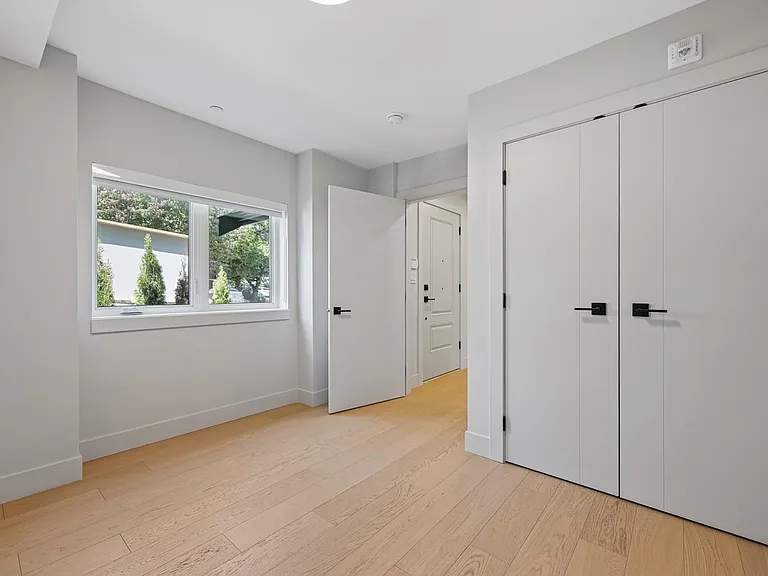 3410 Knight St — Photo 19