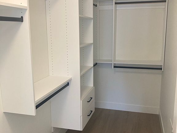 4th image of 3528 146a St #514