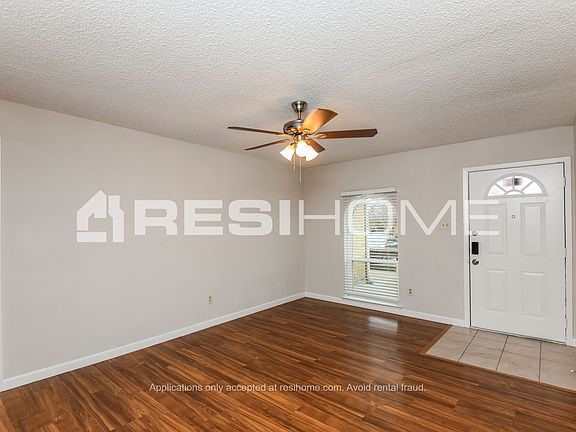4th image of 5717 Brent Dr
