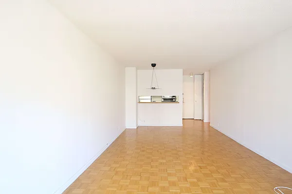 Rented by Compass | media 14