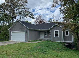 7 Boyce Ln, Bella Vista, AR 72715