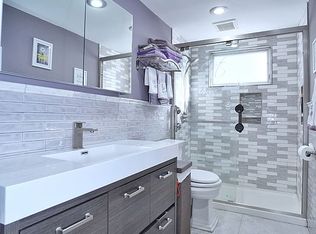 161 Holly Ave, Staten Island, NY 10308