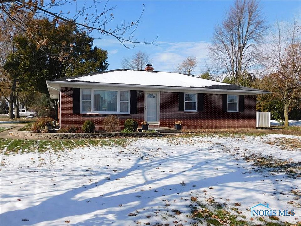1st image of 102 Schlatter St