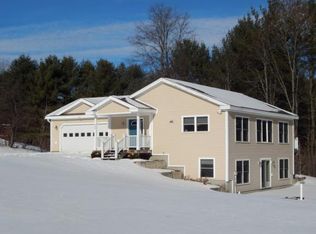 236 Brookmeade Cir, White River Junction, VT 05001