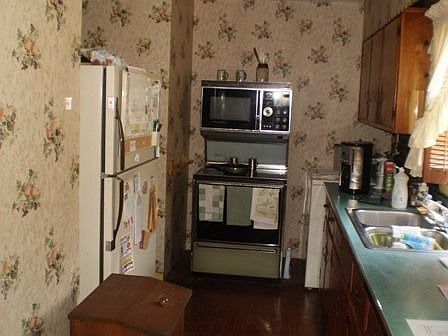2nd image of 1108 72nd St