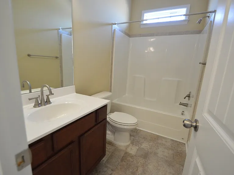 604 Drummond Grove Ln — Photo 32