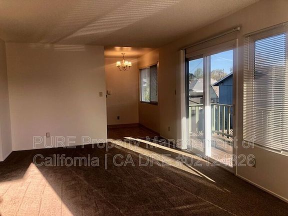 4th image of 524 6th St APT E