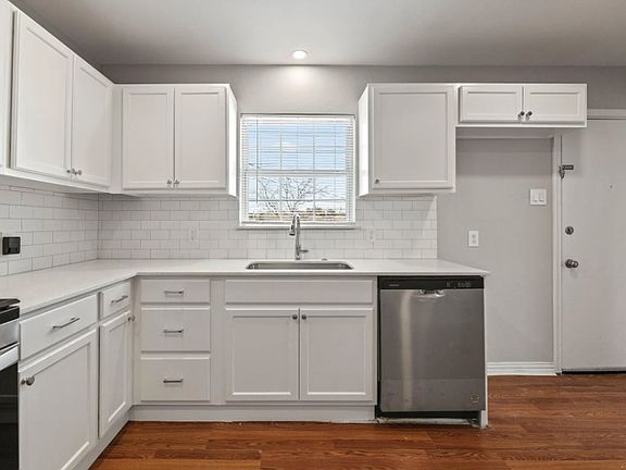 5th image of 9951 Bowman Blvd