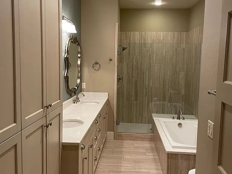 102 Liberty St NE — Photo 6