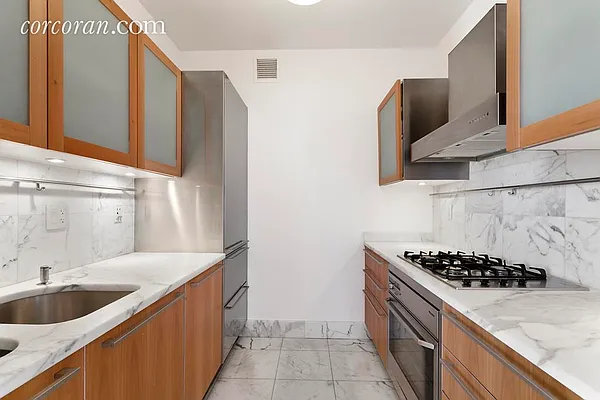 Rented by Corcoran | media 6