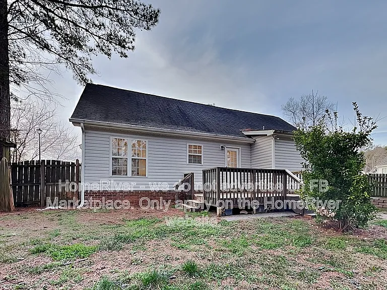 862 N Taylor St — Photo 22