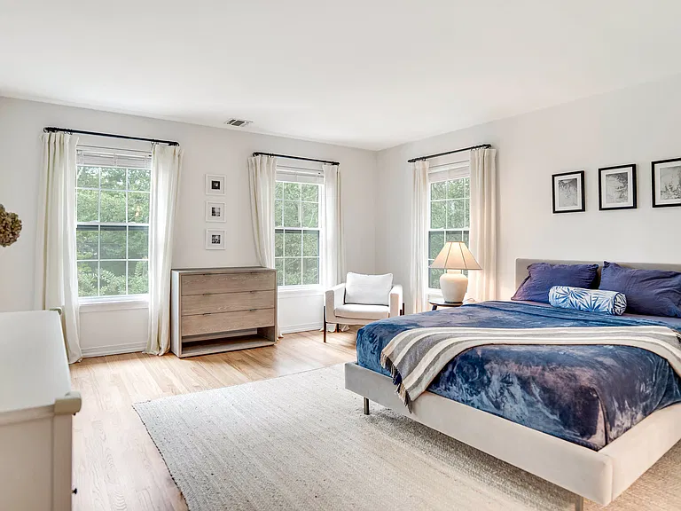 32 Gardiners Ln — Photo 8