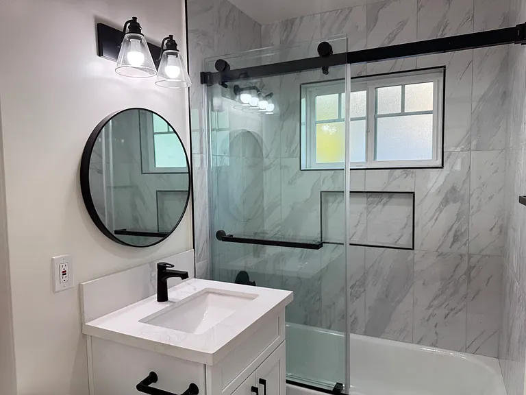 372 S Los Robles Ave #2 — Photo 7