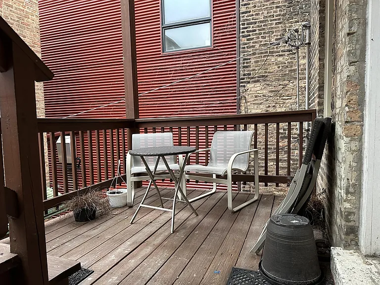 1917 W Evergreen Ave #2F — Photo 12