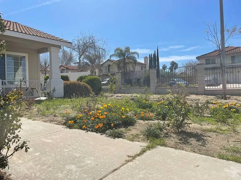 21213 Shakespeare Ct — Photo 5
