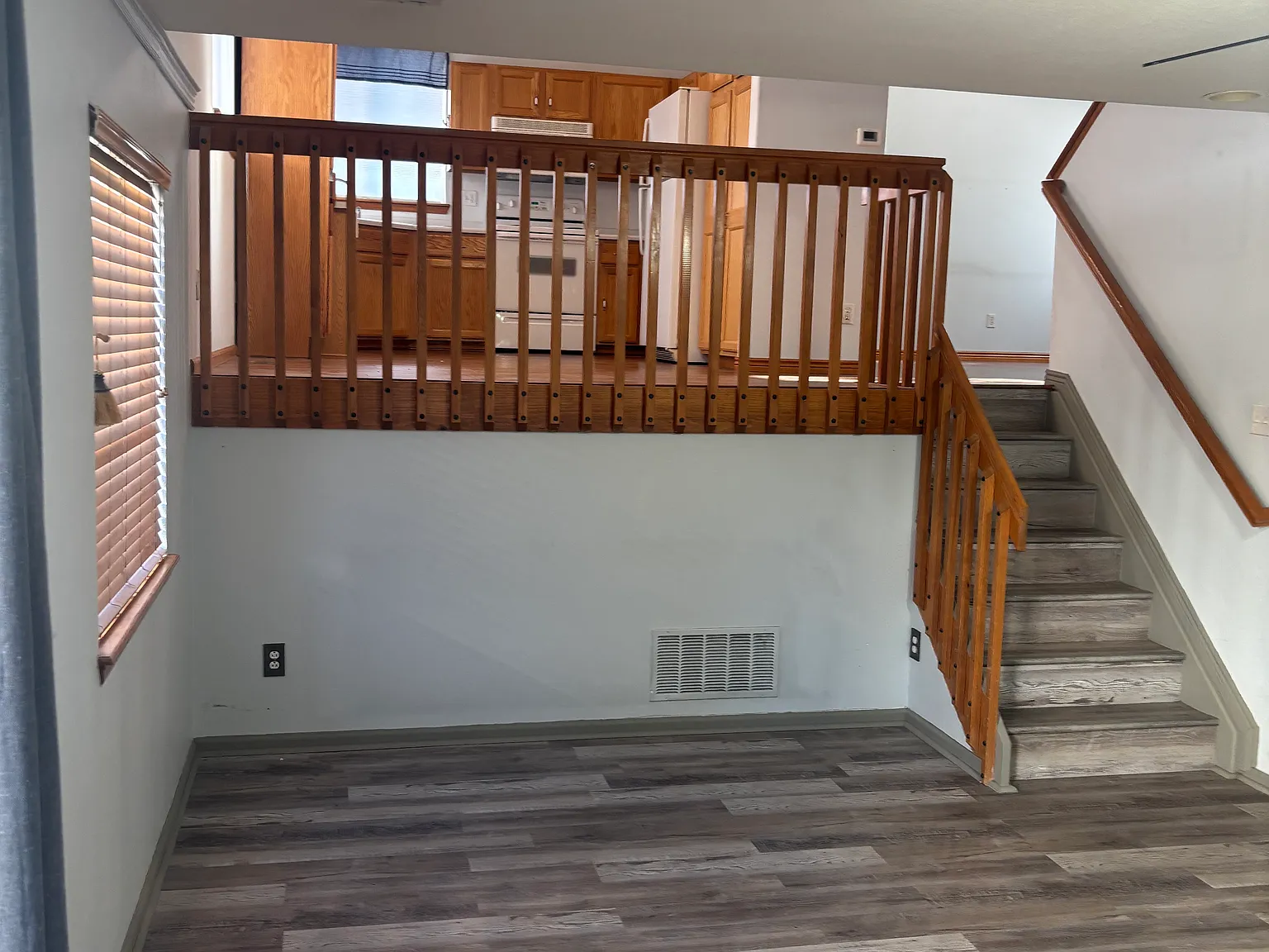 3 bed, 1866 sqft, $3,190 — Photo 4