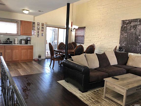 3rd image of 16407 87th St