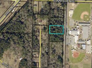 5th St, Laurel Hill, FL 32567