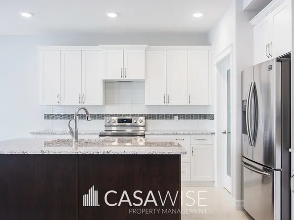 8173 222a St NW, Edmonton, AB T5T 7L2