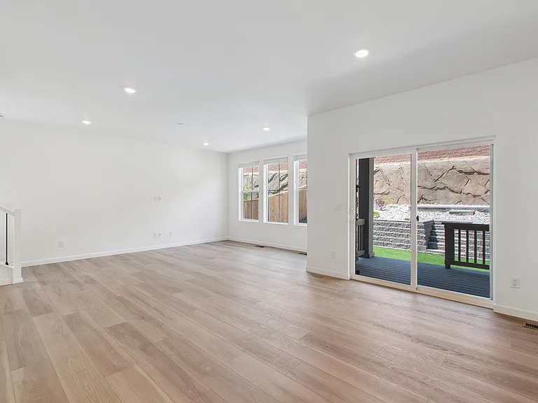 7327 S Yank Ct — Photo 15