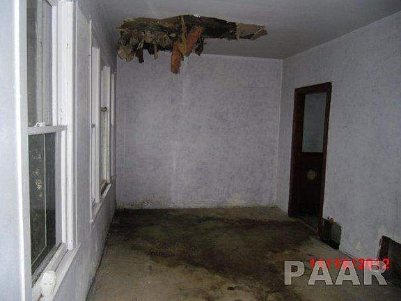 2nd image of 1427 E Paris Ave
