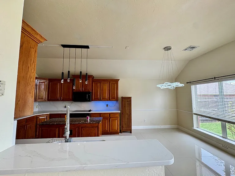 4409 Whitmere Ct — Photo 10