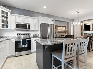 24107 102nd Ave, Maple Ridge, BC V2W2A2