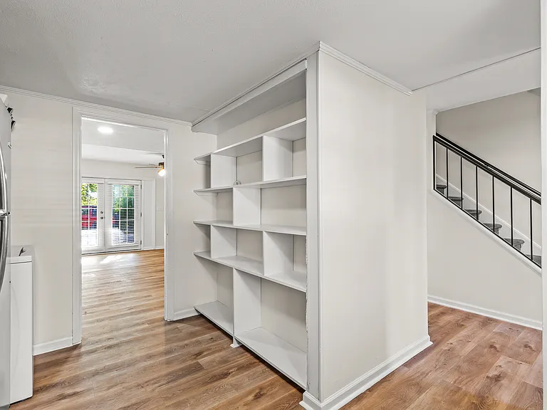 512 Ridley Ave #A — Photo 6