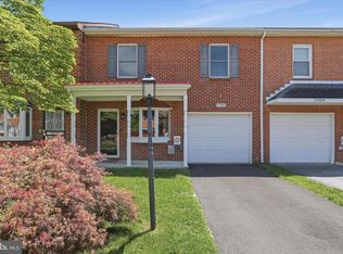 17931 Clubhouse Dr, Hagerstown, MD 21740
