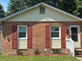 120 Downes St, Hampton, VA 23663