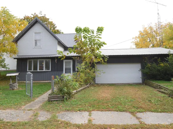 407 N Illinois St, Remington, IN 47977